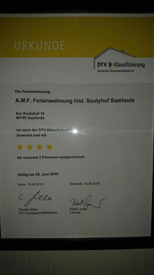 Amf Ferienwohnungen Historischer Soutyhof Saarlouis Buitenkant foto