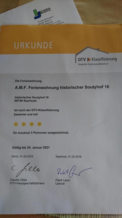 Amf Ferienwohnungen Historischer Soutyhof Saarlouis Buitenkant foto